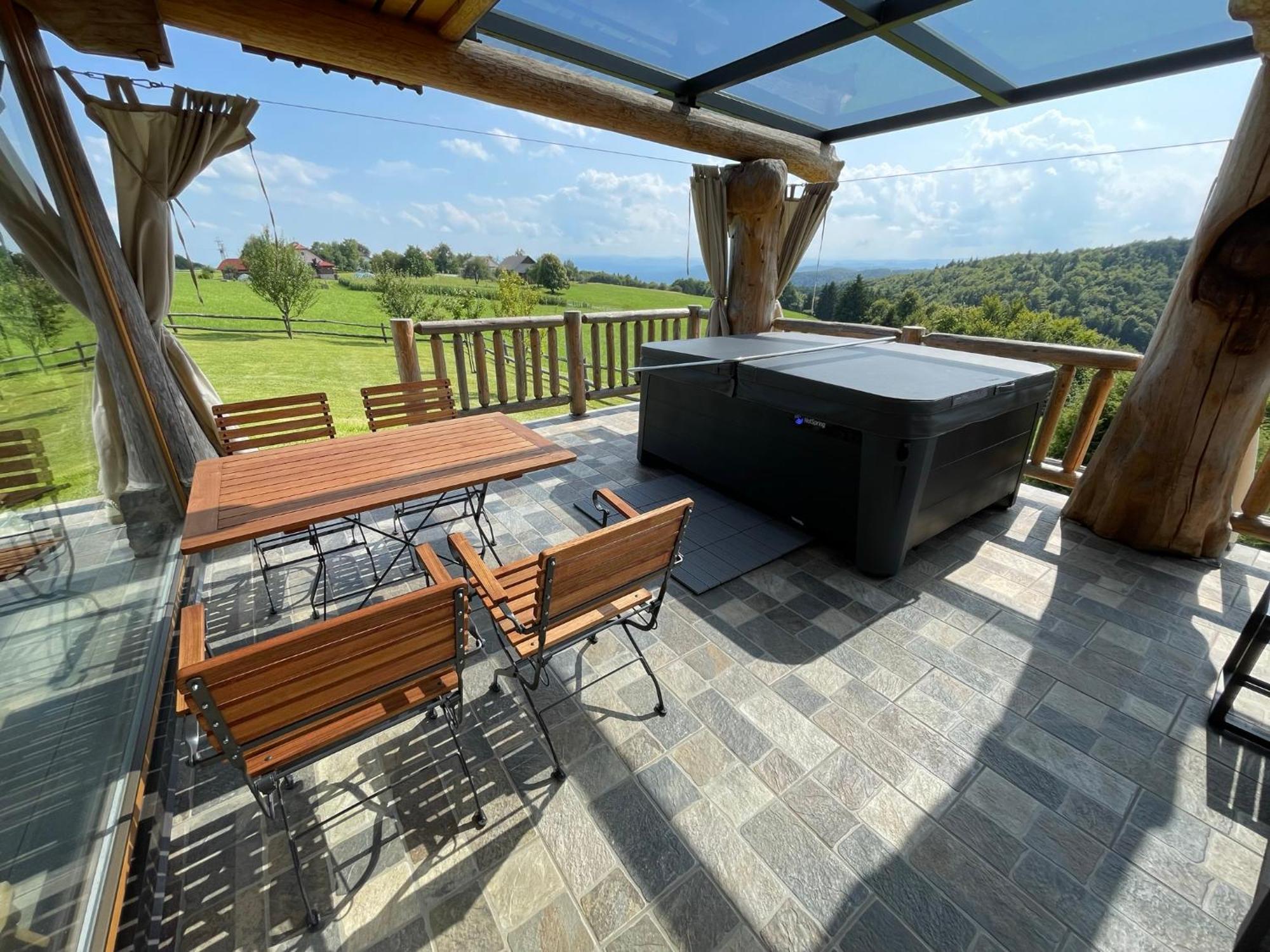 Holiday Home Ernest Zelezni With Hot Tub Ivancna Gorica Buitenkant foto